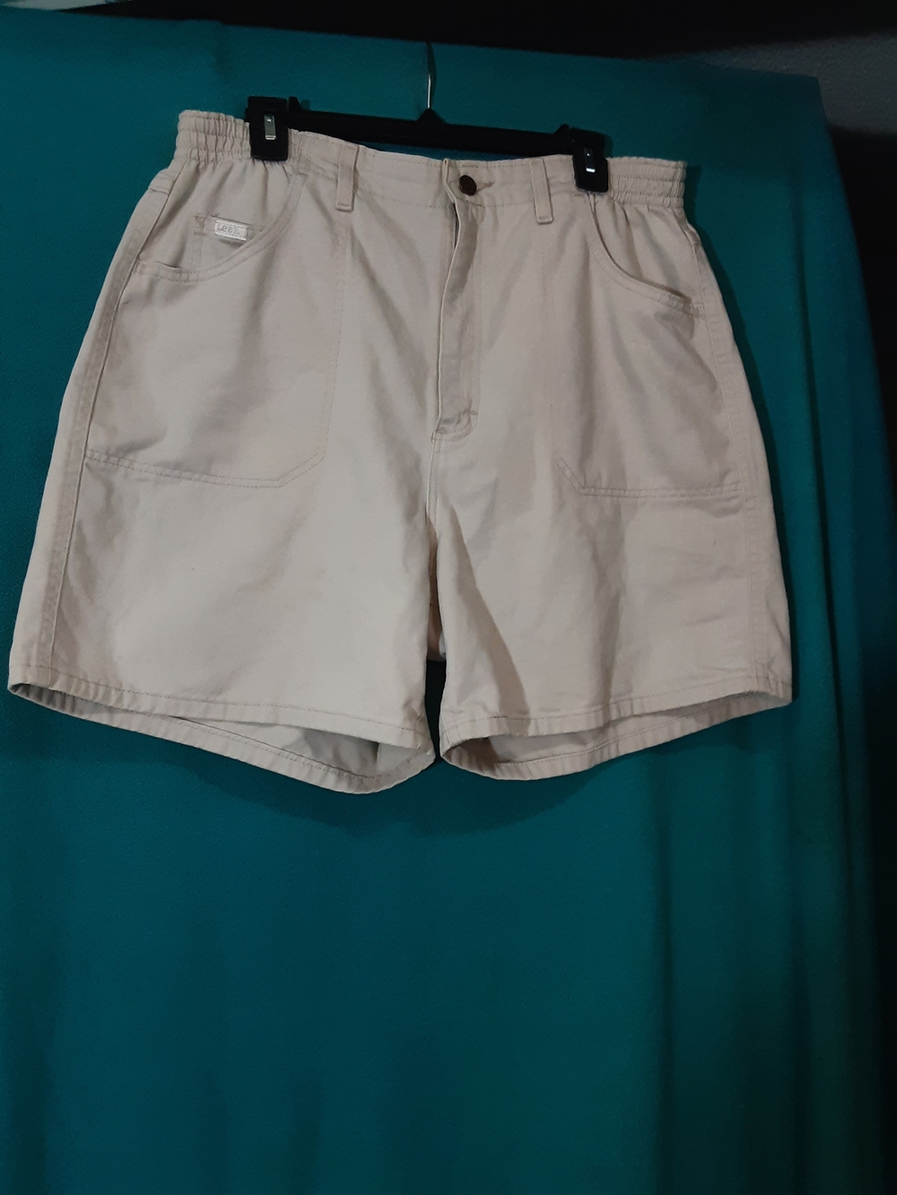 Lee Classic Beige Cargo Shorts